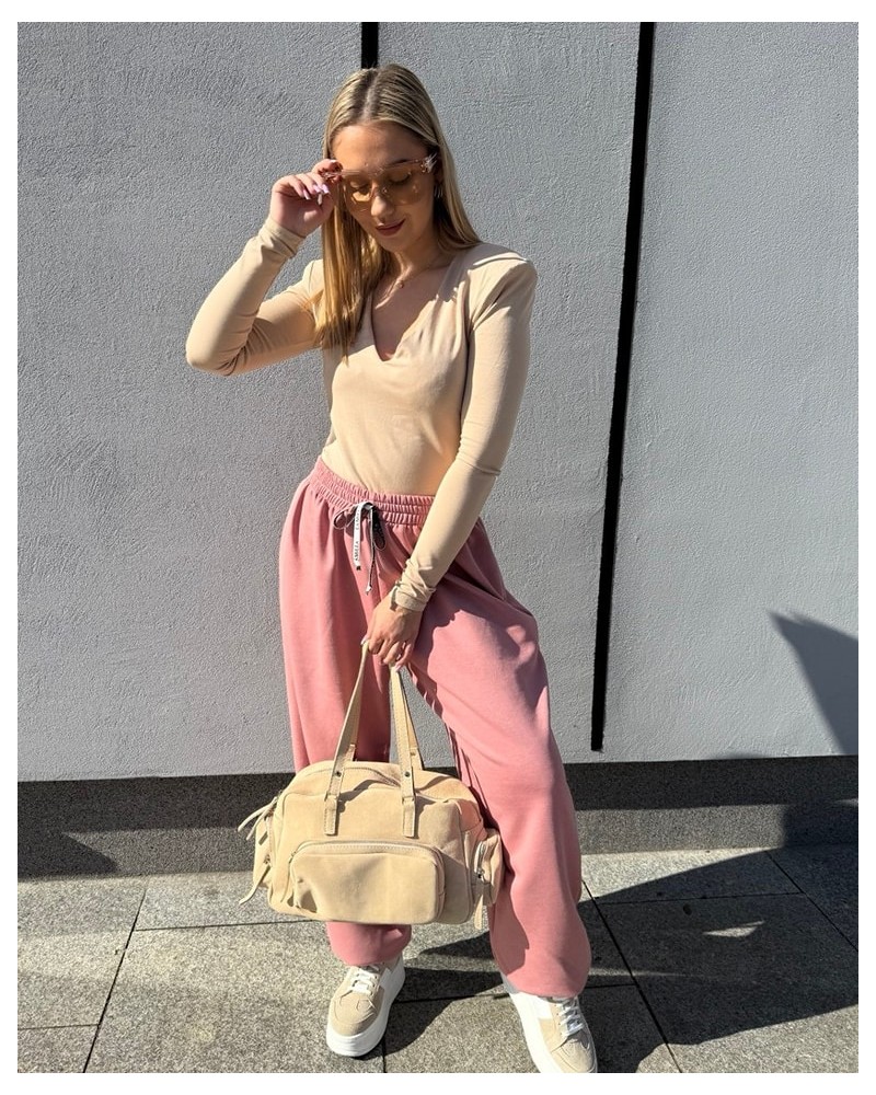 Spodnie dresowe La Milla pudrowy róż