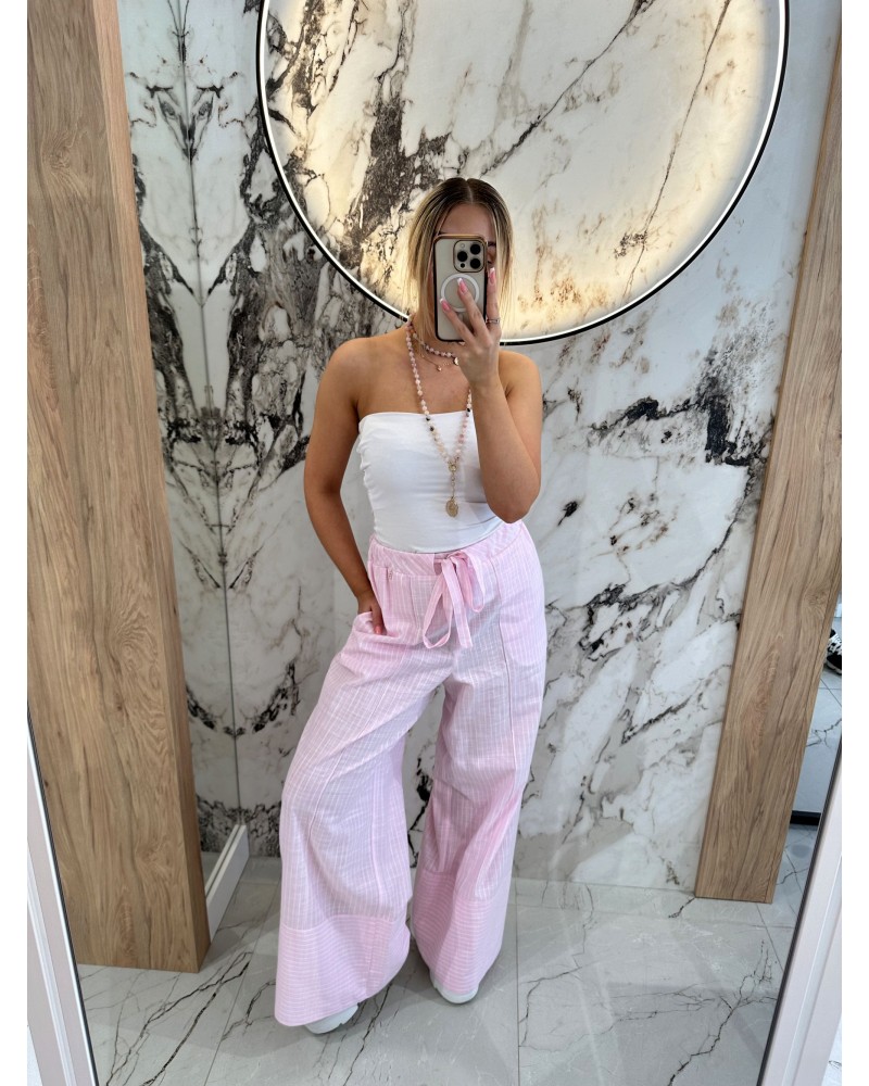 Spodnie materiałowe z szeroką nogawką w paski By o la la...! różowe