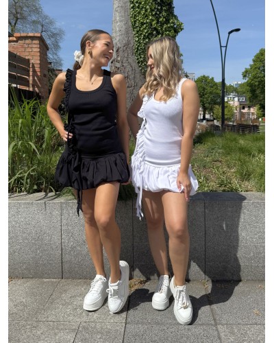 Bokserka z falbanką By o la la...! czarna