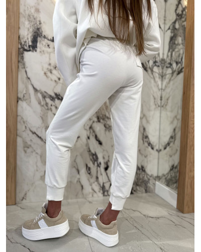 Spodnie dresowe serduszka By o la la...! śmietankowe