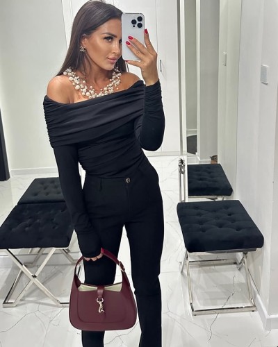 Body z odkrytymi ramionami BELLUCI czarne