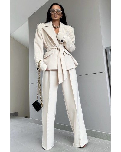 Marynarka Z guzikami na ramionach La Milla beżowa